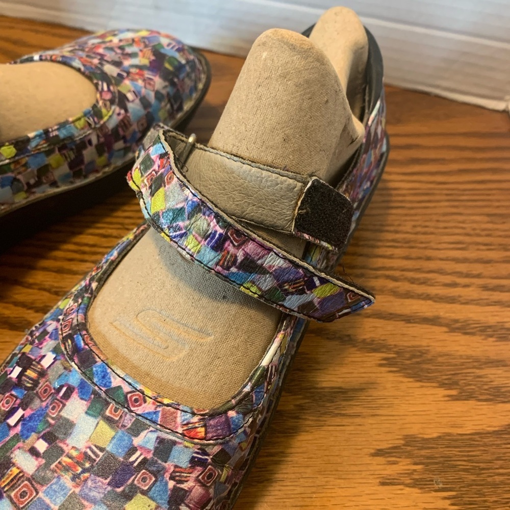 Alegria Mary Janes Bella Multi Cube colorful comfortable low wedge heel size38/8 - Picture 9 of 12